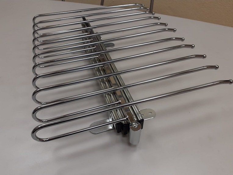 Pantalonero lateral 11 pantalones goma antideslizante de Syskor en Berzal Bricomaderas en Valladolid