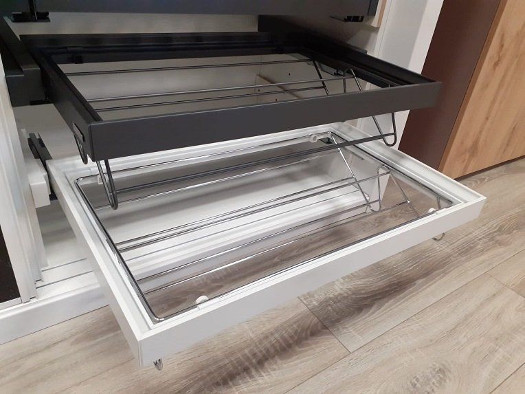 Zapateros extraíbles para armarios y vestidores de Divalfer en Berzal Bricomaderas en Valladolid