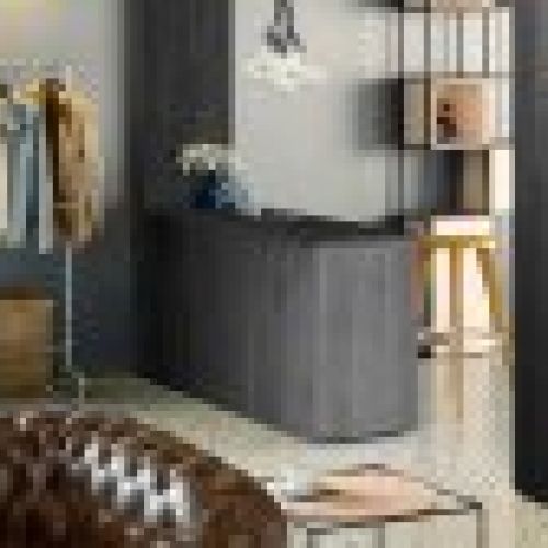 Ambiente diseñado con la melamina roble azabache de Finsa Berzal Bricomaderas Valladolid
