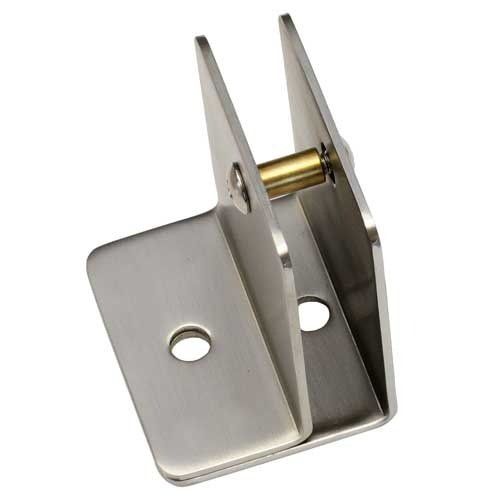 Pinza escuadra unión LU para cabinas sanitarias de BERZAL BRICOMADERAS en Valladolid y en Castilla y León