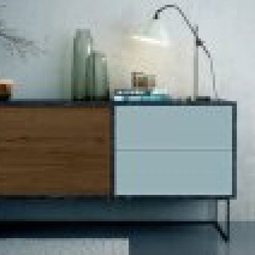 Ambiente diseñado con la melamina Azul Nube de Finsa