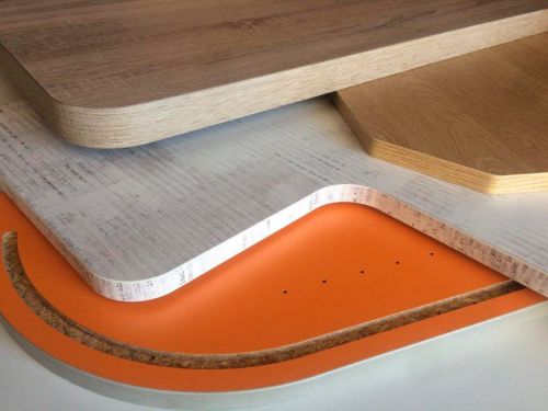 Piezas de tableros canteados en curva